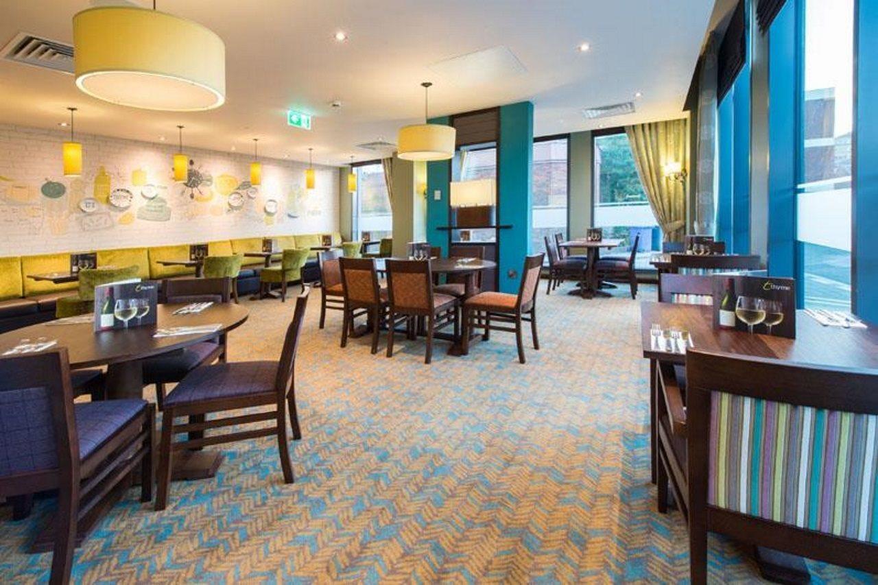 Premier Inn Maidenhead Town Centre Exteriör bild